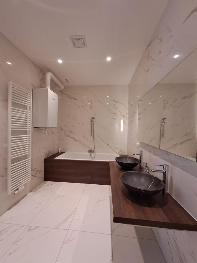 Design Sg4 * Viena